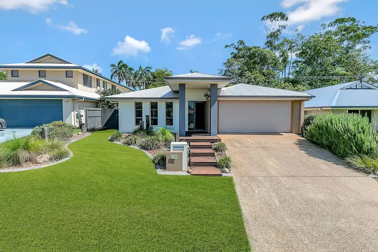 39 Spinnaker Circuit, Redland Bay QLD 4165