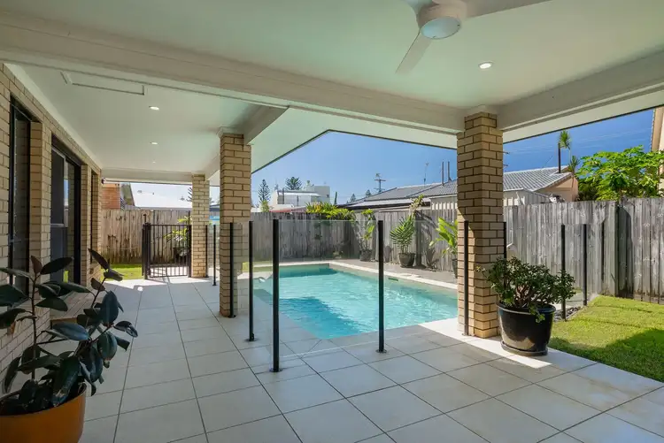 Second view of Homely house listing, 7 Oomoo Street, Buddina QLD 4575