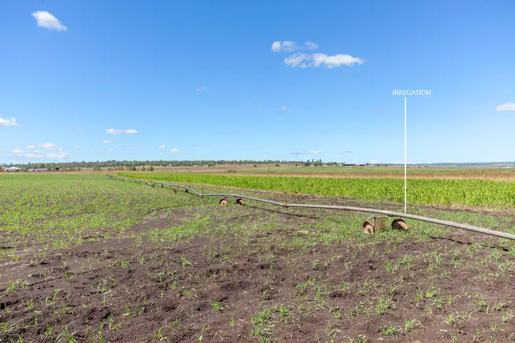 "East Lanewood"/12040 Warrego Highway, Oakey QLD 4401