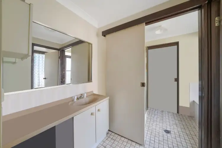 Sixth view of Homely house listing, 10 Brian Court, Kallangur QLD 4503