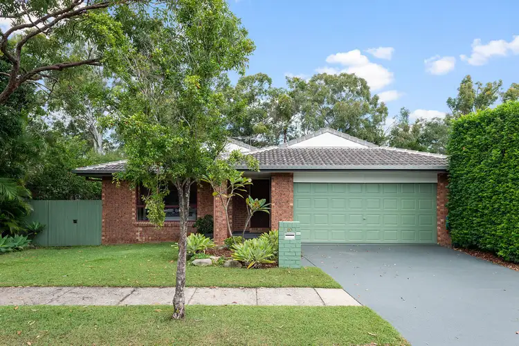 20 Hounslow Way, Seventeen Mile Rocks QLD 4073