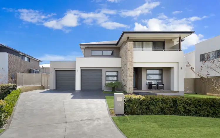 8 Hall Place, Harrington Park NSW 2567