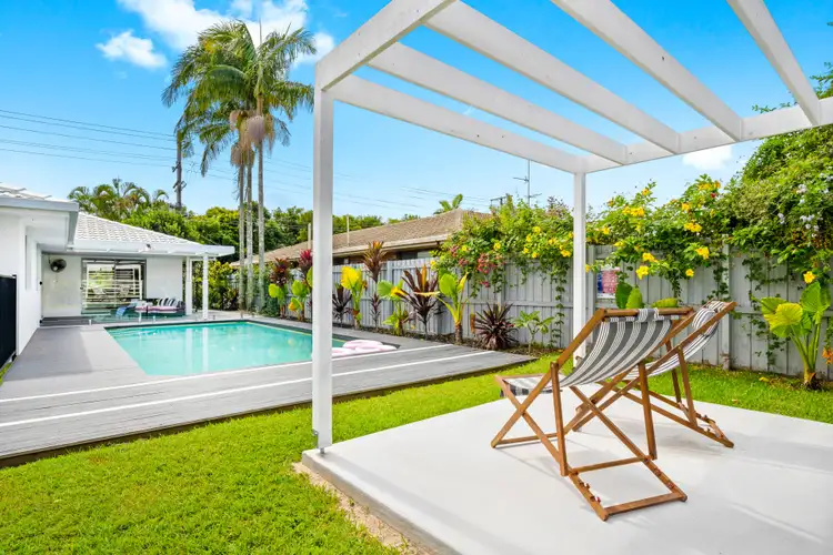 67 Cypress Drive, Broadbeach Waters QLD 4218