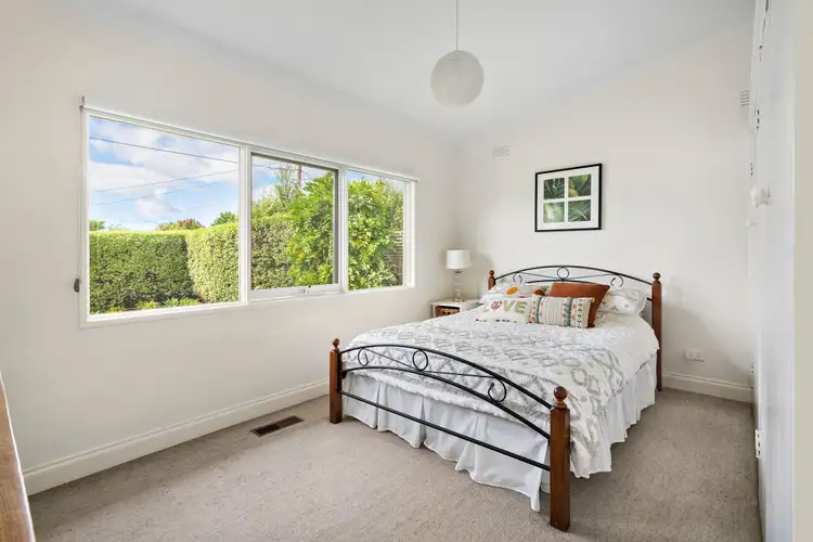 Fifth view of Homely house listing, 8 Amberley Crescent, Frankston South VIC 3199