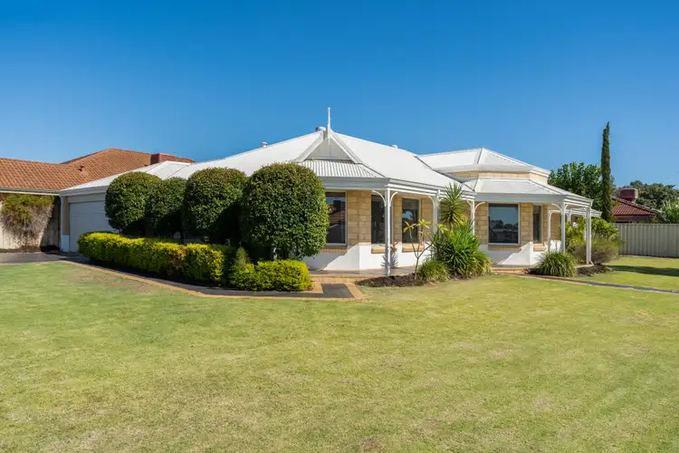 12 Haddon Way, Canning Vale WA 6155