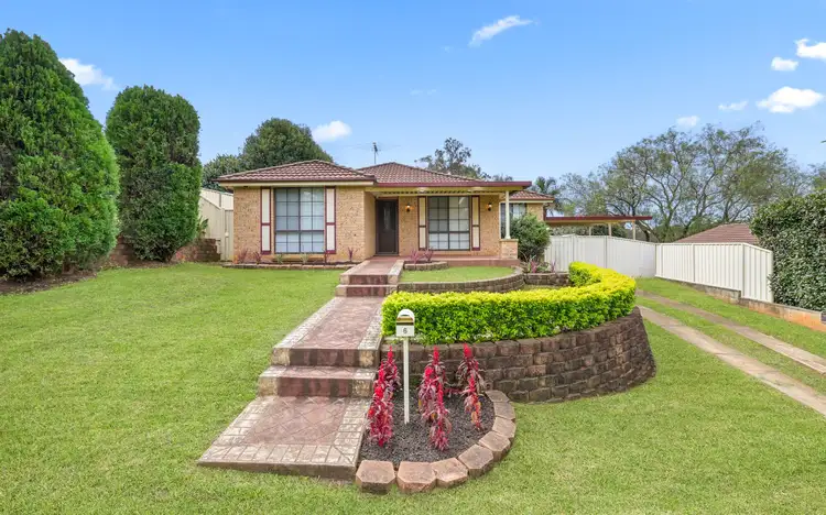 6 Maylie Close, Ambarvale NSW 2560