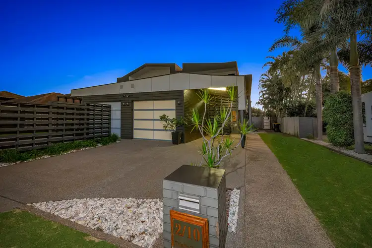 2/10 Trinity Close, Bargara QLD 4670