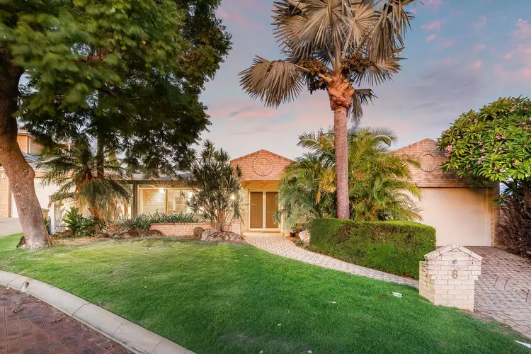 6 Hoyne View, Gwelup WA 6018