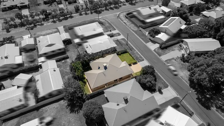 Second view of Homely house listing, 21 Roseanne Road, Emerald QLD 4720