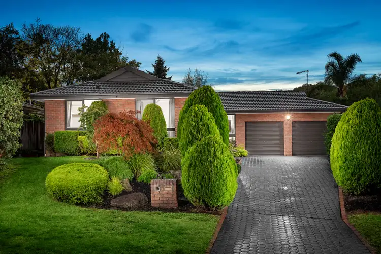 5 Tambo Close, Croydon Hills VIC 3136