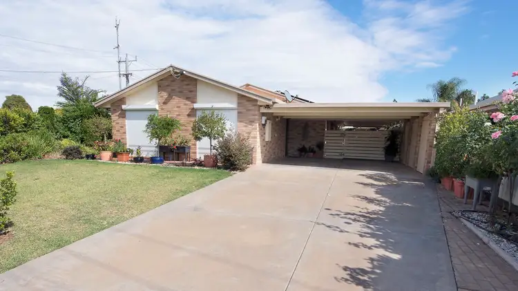 44 Coronation Avenue, Swan Hill VIC 3585