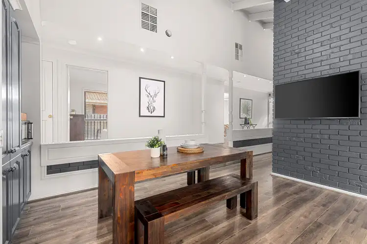 Sixth view of Homely house listing, 5 Carbon Crescent, Mill Park VIC 3082