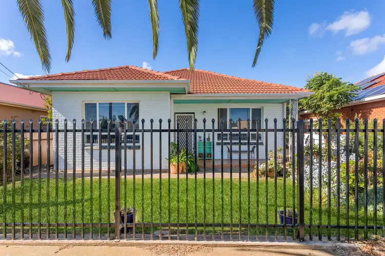 8 Evans Street, Rosewater SA 5013