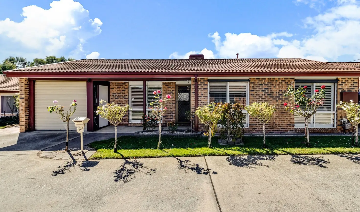Main view of Homely townhouse listing, 27/36 Cromwell Circuit, Isabella Plains ACT 2905