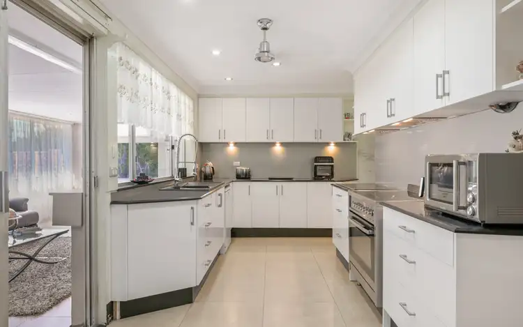 Seventh view of Homely house listing, 5 Bungalow Parade, Werrington Downs NSW 2747