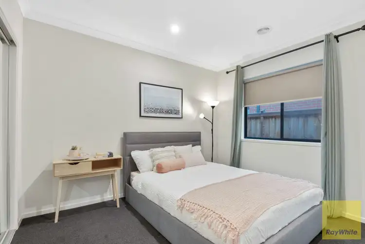 Fifth view of Homely house listing, 12 Bunsen Way, Truganina VIC 3029