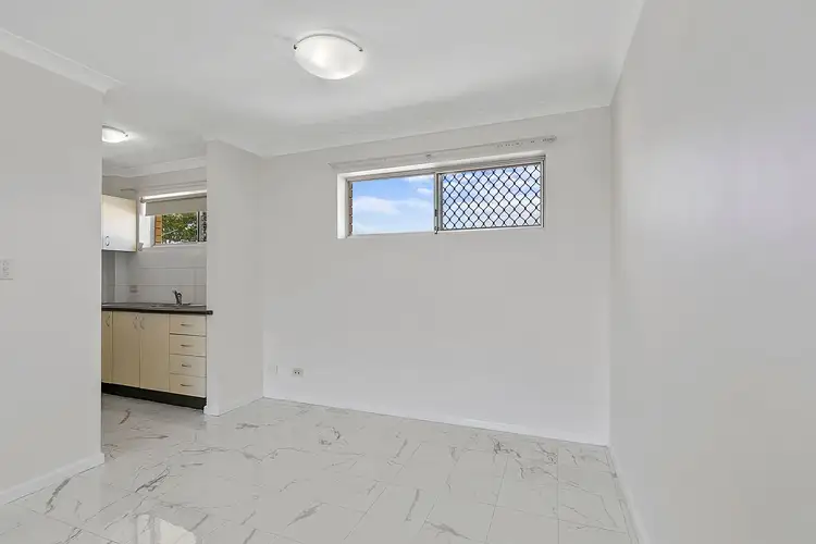 Fourth view of Homely unit listing, 5/22 Princess Street, Fairfield QLD 4103