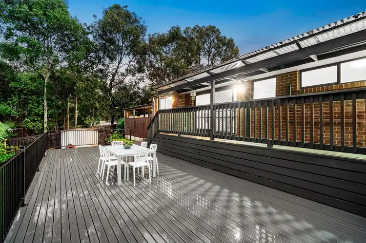 6 Orcades Place, Diamond Creek VIC 3089