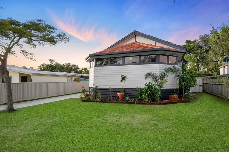 Second view of Homely house listing, 5 Pamela Crescent, Woodridge QLD 4114