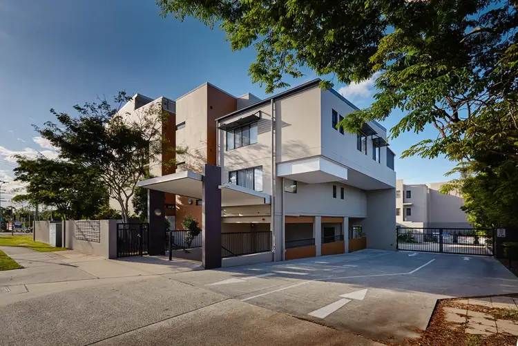 Main view of Homely apartment listing, 2/1848 Logan Road, Upper Mount Gravatt QLD 4122