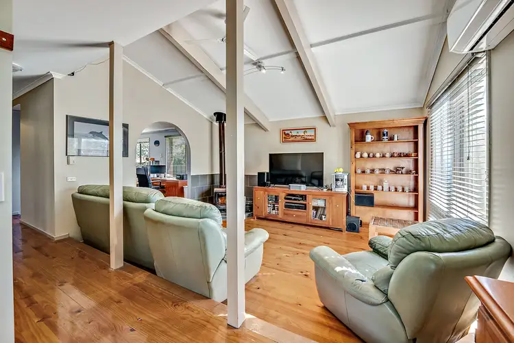 Sixth view of Homely house listing, 10 Landale Place, Charnwood ACT 2615