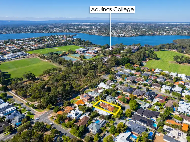 Fourth view of Homely house listing, 6 Batavia Way, Salter Point WA 6152