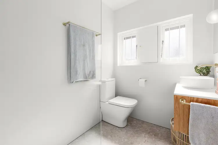 Second view of Homely apartment listing, 2/33 Byron Street, Coogee NSW 2034