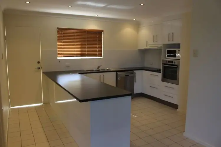 Main view of Homely unit listing, 3/4 Pittsbay, Boyne Island QLD 4680