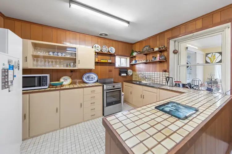 Fifth view of Homely house listing, 6 Neagles Rock Road, Clare SA 5453