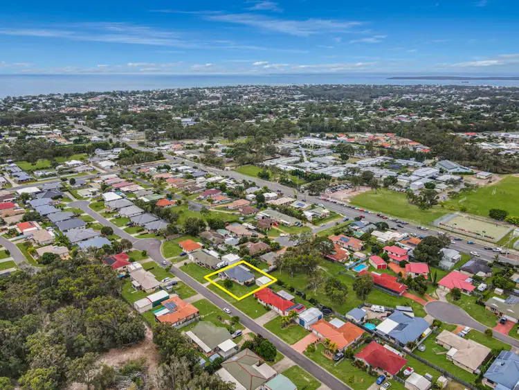 9 Cato Court, Torquay QLD 4655