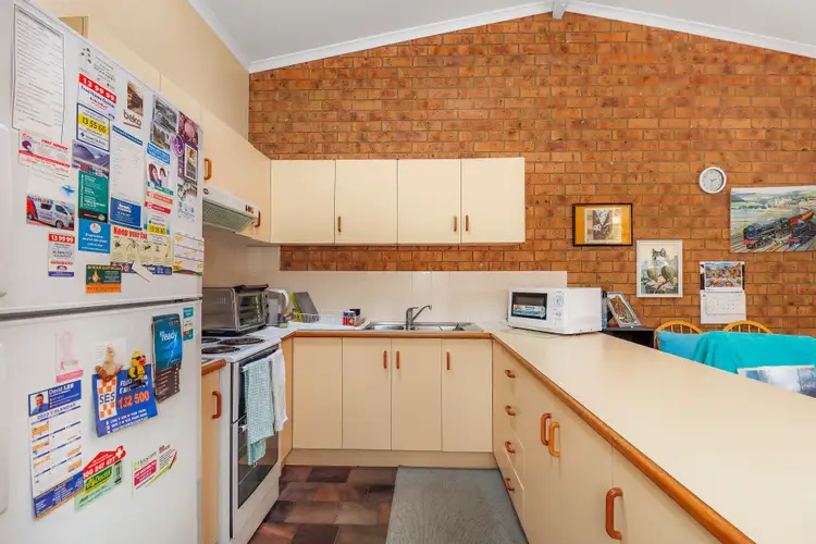 Fifth view of Homely house listing, 8/7-9 Cypress Street, Torquay QLD 4655