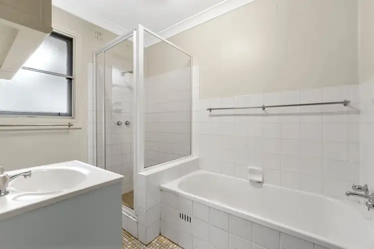 Sixth view of Homely house listing, 4 Cox Crescent, Hobartville NSW 2753