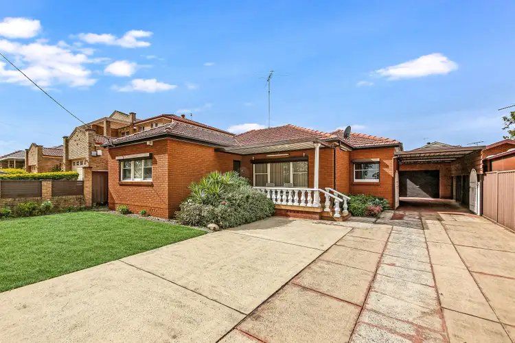 39 Robertson Road, Chester Hill NSW 2162