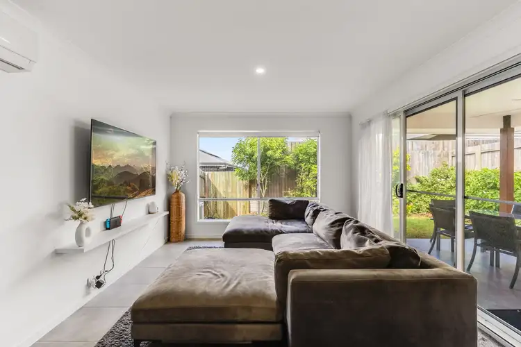 Third view of Homely house listing, 2/34 Radcliffe Crescent, Glenvale QLD 4350