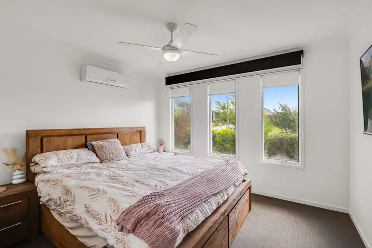 Fifth view of Homely house listing, 2/34 Radcliffe Crescent, Glenvale QLD 4350