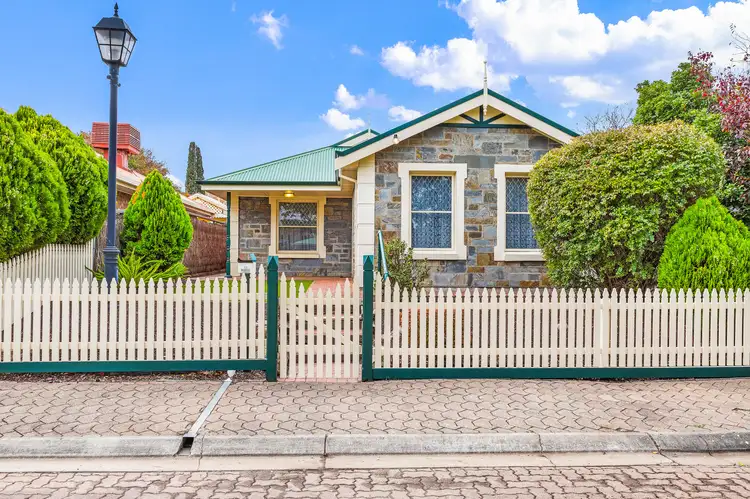 12 Hyde Park Lane, Wynn Vale SA 5127