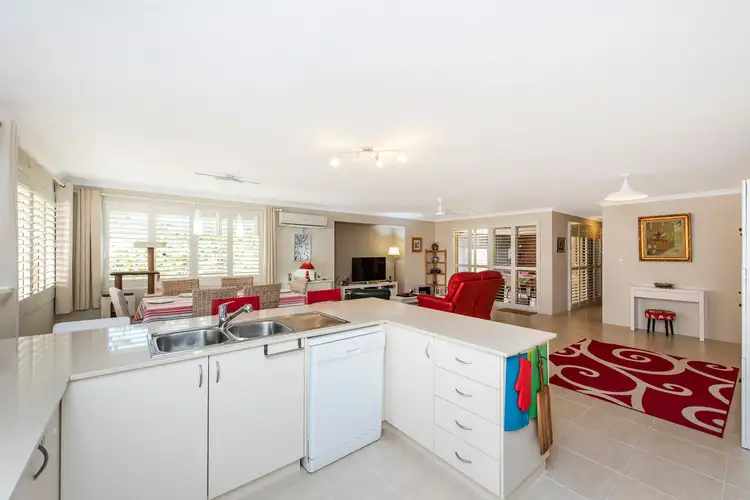 Fifth view of Homely house listing, 16 The Hawthorns, Baldivis WA 6171