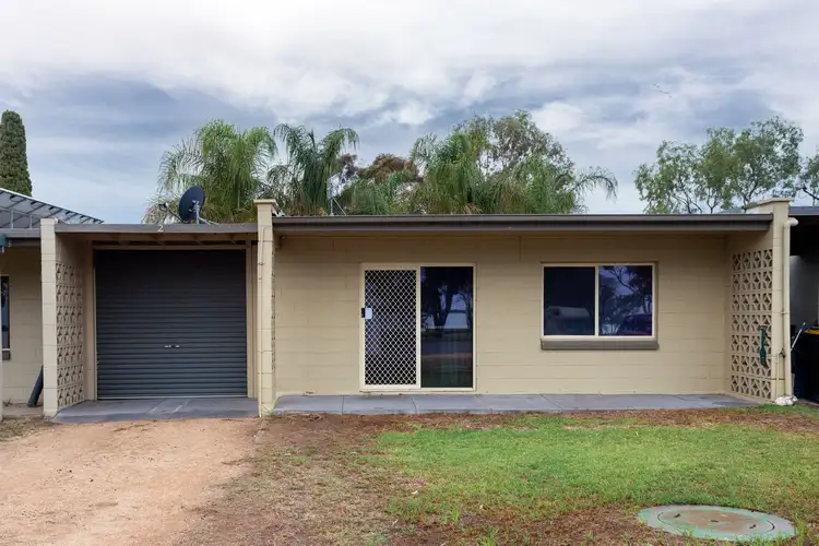 2/41 Queen Elizabeth Drive, Barmera SA 5345