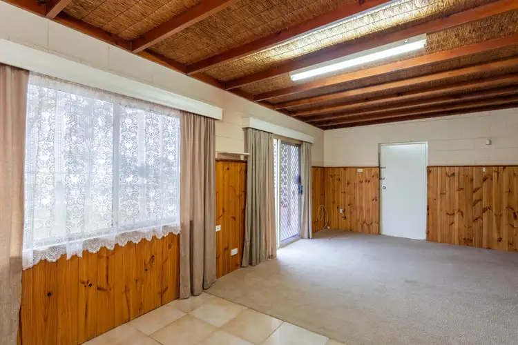 Fifth view of Homely unit listing, 2/41 Queen Elizabeth Drive, Barmera SA 5345