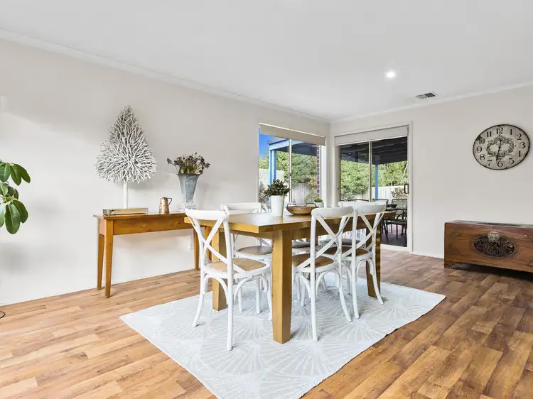 Fifth view of Homely house listing, 7 Holder Place, Berwick VIC 3806