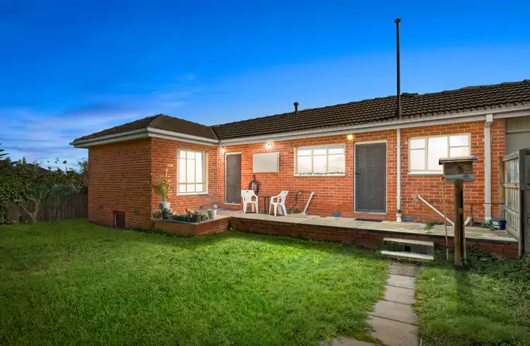 2/10 Alward Avenue, Clayton South VIC 3169