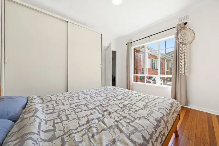 Fifth view of Homely unit listing, 2/10 Alward Avenue, Clayton South VIC 3169