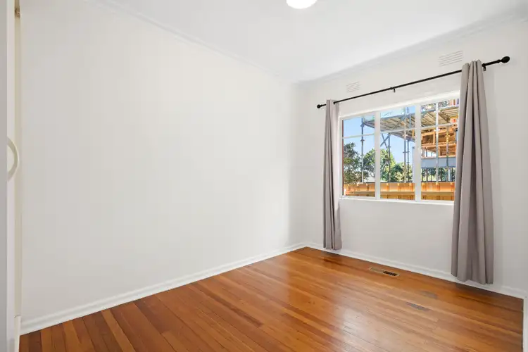 Sixth view of Homely unit listing, 2/10 Alward Avenue, Clayton South VIC 3169