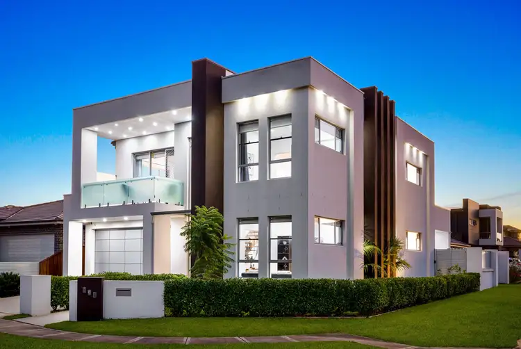 102 Macksville Street, Carnes Hill NSW 2171