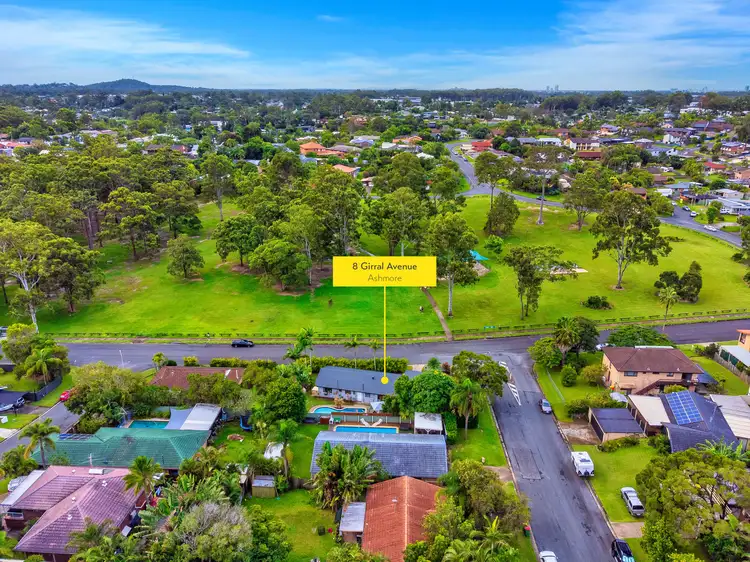 8 Girral Avenue, Ashmore QLD 4214