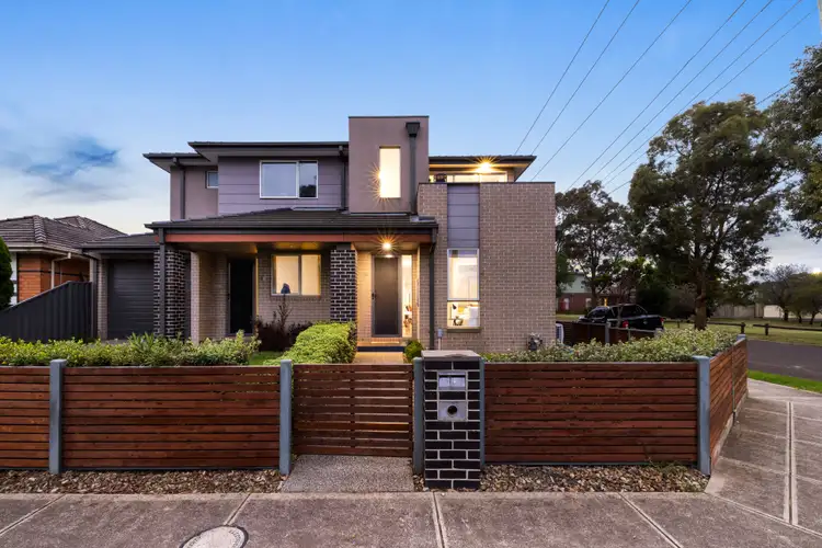 2C Hood Crescent, Fawkner VIC 3060