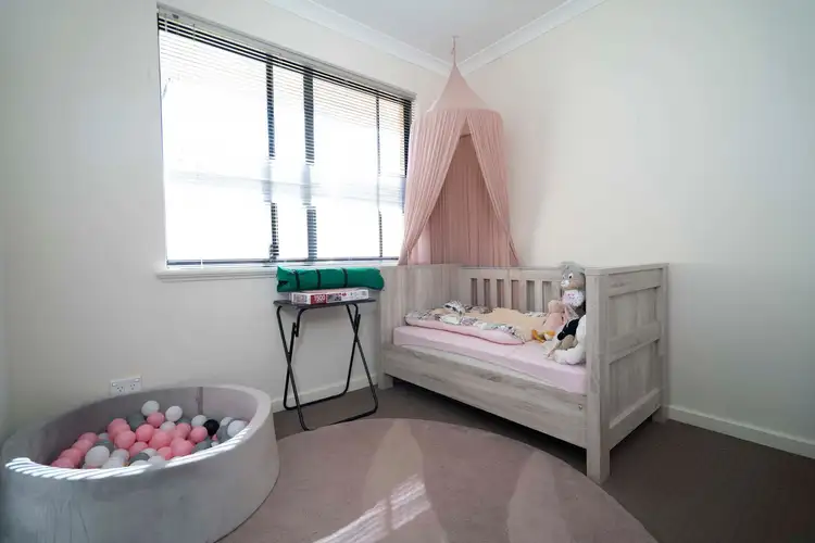 Fifth view of Homely house listing, 6 Evesham Drive, Ellenbrook WA 6069