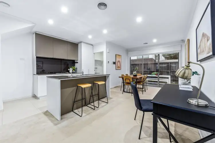 Fifth view of Homely townhouse listing, 5 Peterleigh Place, Mulgrave VIC 3170