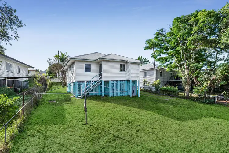 9 Garde Street, Stafford QLD 4053