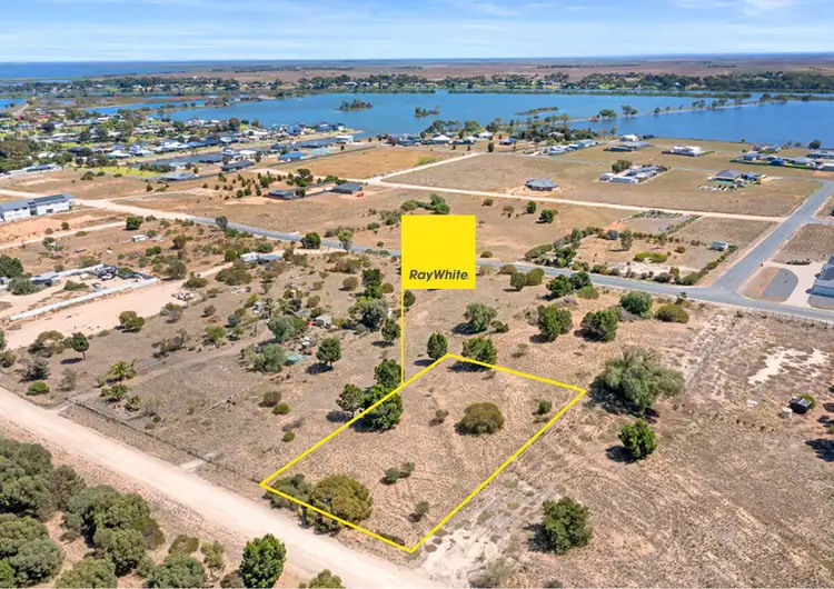 LOT 926 Pangarinda Drive, Wellington East SA 5259